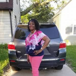 Meet your Posher, Della